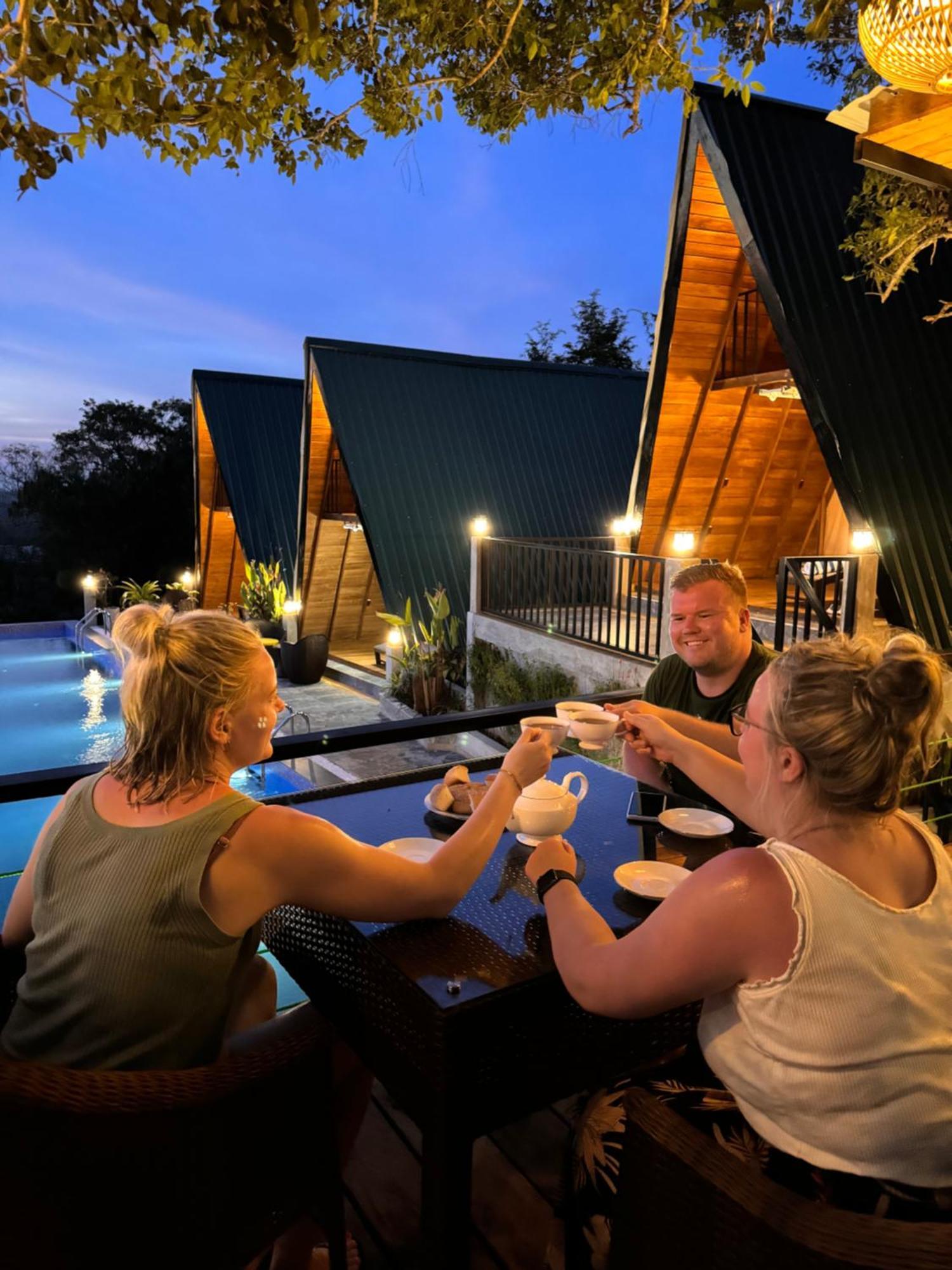 Sundown Lake Hotel & Spa هاباران المظهر الخارجي الصورة
